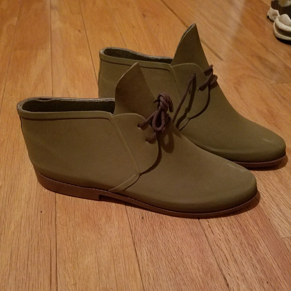 Nomad Hipster Rain Boots Tan